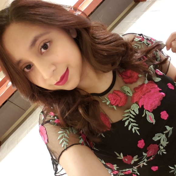 Meet the Posher Other - Meet your Posher, Jessica